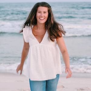 Meet your Posher, Aija